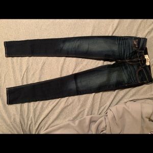 Dark Wash Hollister 3L Super Skinny Jeans